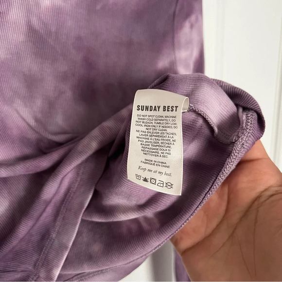 Sunday Best
Freshman Cropped Turtleneck size XS - Picture 7 of 10